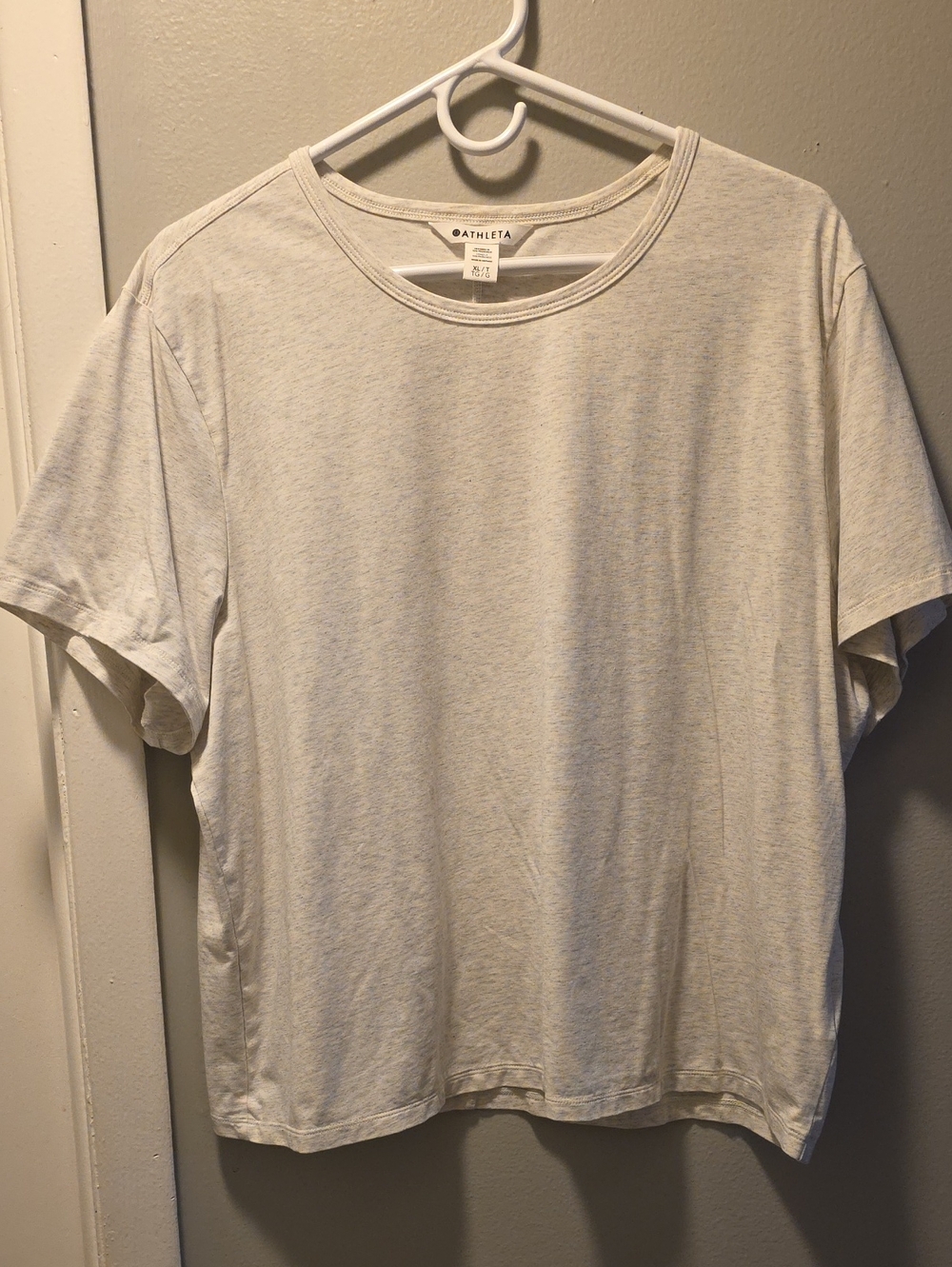 Athleta Women’s Short Sleeve Crew T-Shirt in Light Gray